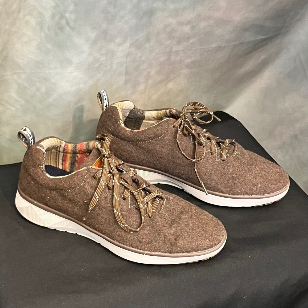 Pendleton Women's Wool Blend Sneakers Aztec Trim‎ Casual Comfort Shoes